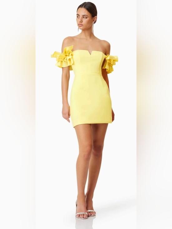 Elliatt Dresses & Skirts - Elliatt Bright Yellow Off-the-Shoulder Mini Dress with Floral Sleeve Detail